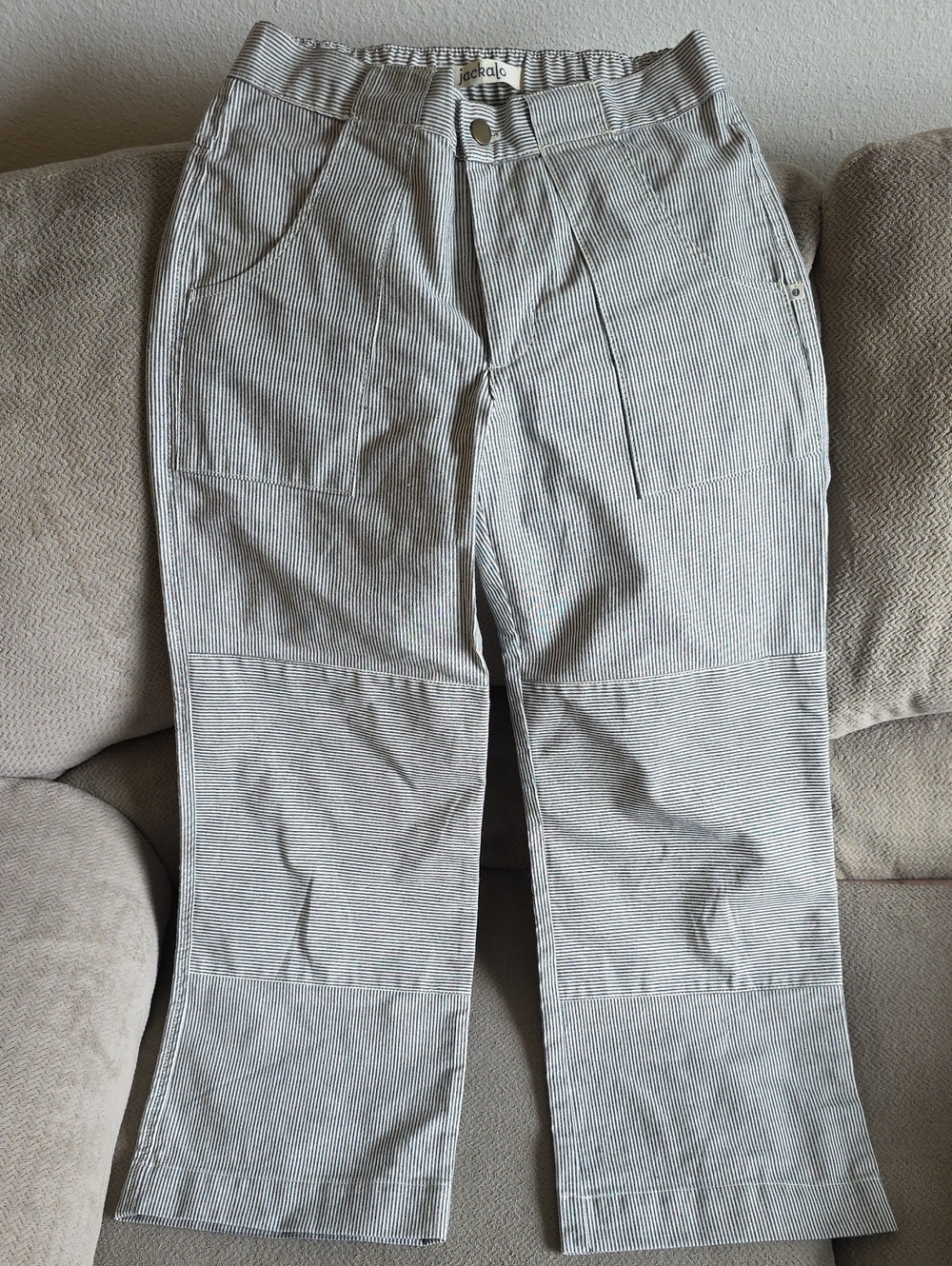 Jackalo Gray Striped Pants